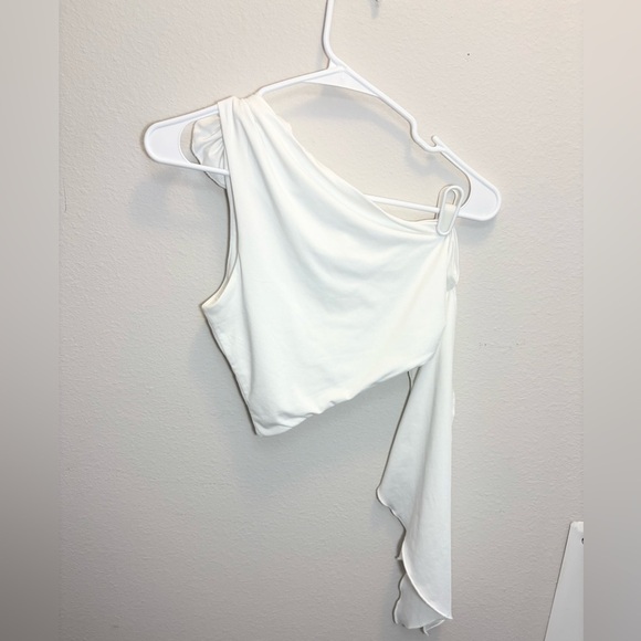 LOVERS + FRIENDS X MAGGIE MACDONALD CORDELIA TOP IN WHITE - Picture 5 of 5